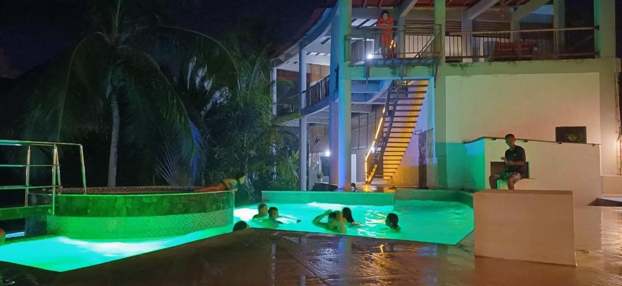 I Wanna Palomino Hotel Екстериор снимка